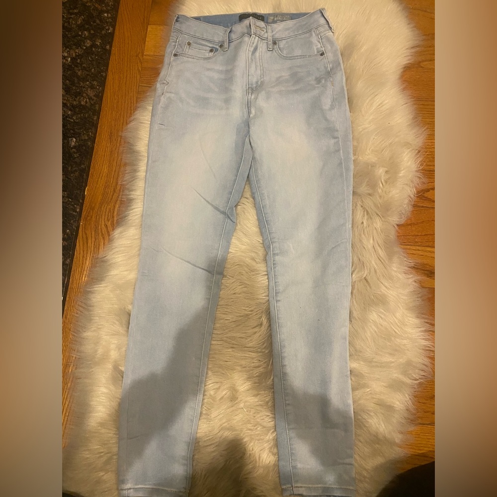 Skinny jeans